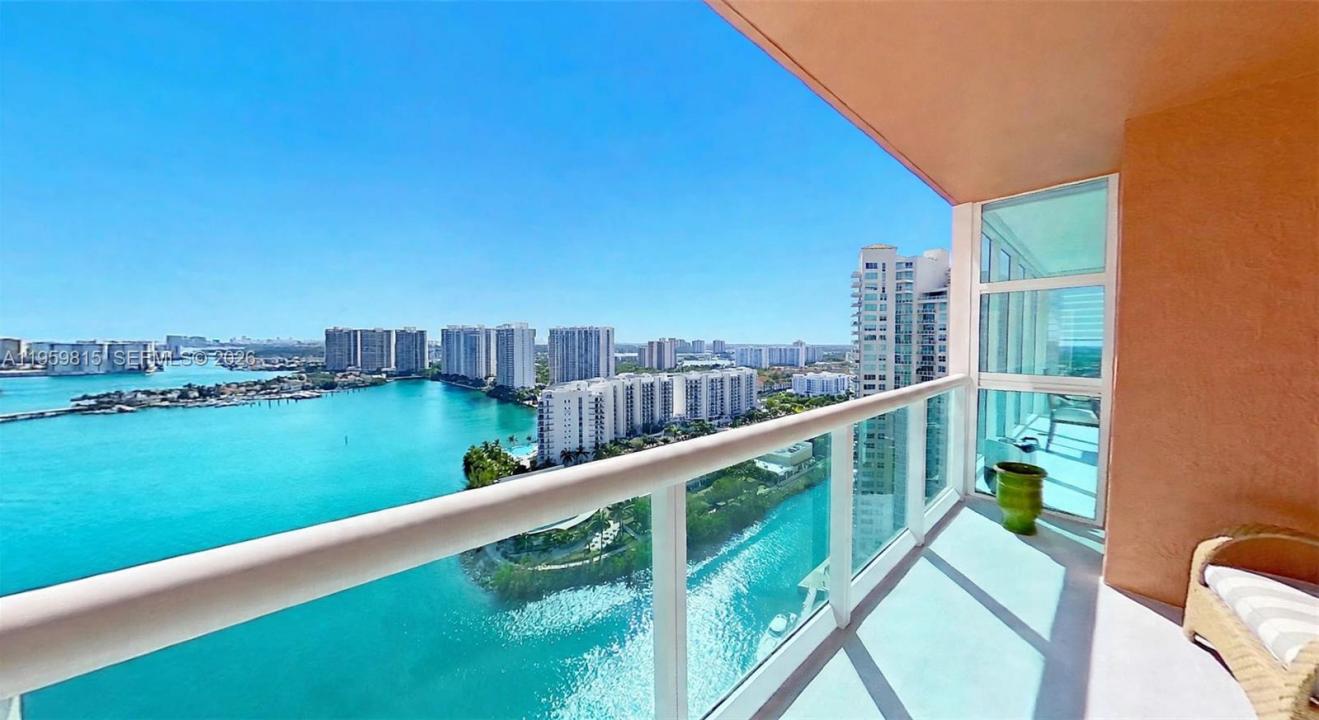 3370 Hidden Bay Dr 2715, Aventura, Florida 33180, USA