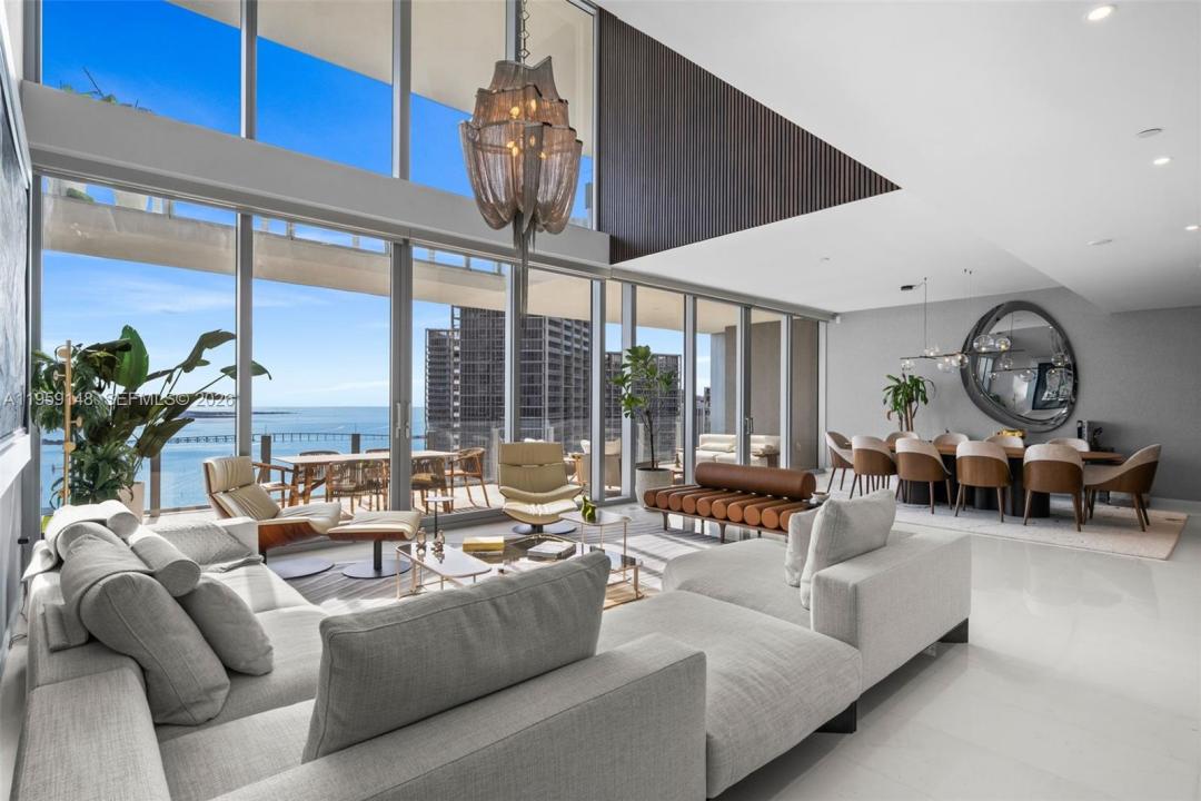 300 Biscayne Blvd Way 4602, Miami, Florida 33131, Stati Uniti