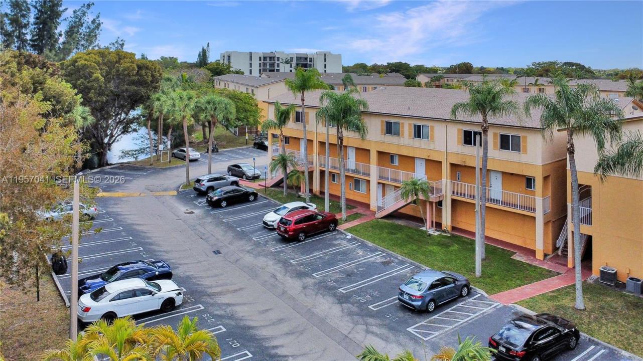 6205 Kendale Lakes Cir 289, Miami, Floride 33183, États-Unis