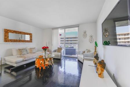 400 NE 12th Ave 505, Hallandale Beach, Florida 33009, USA