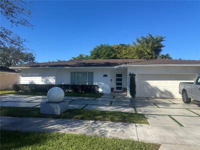 14530 Sabal Dr, Miami Lakes, Florida 33014