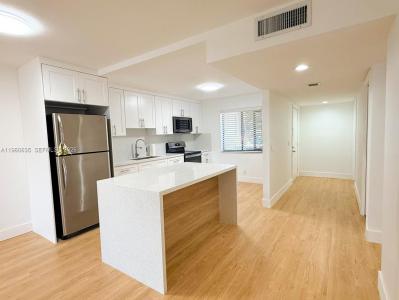 440 S Lake view dr 102, Fort Lauderdale, Florida 33326, USA