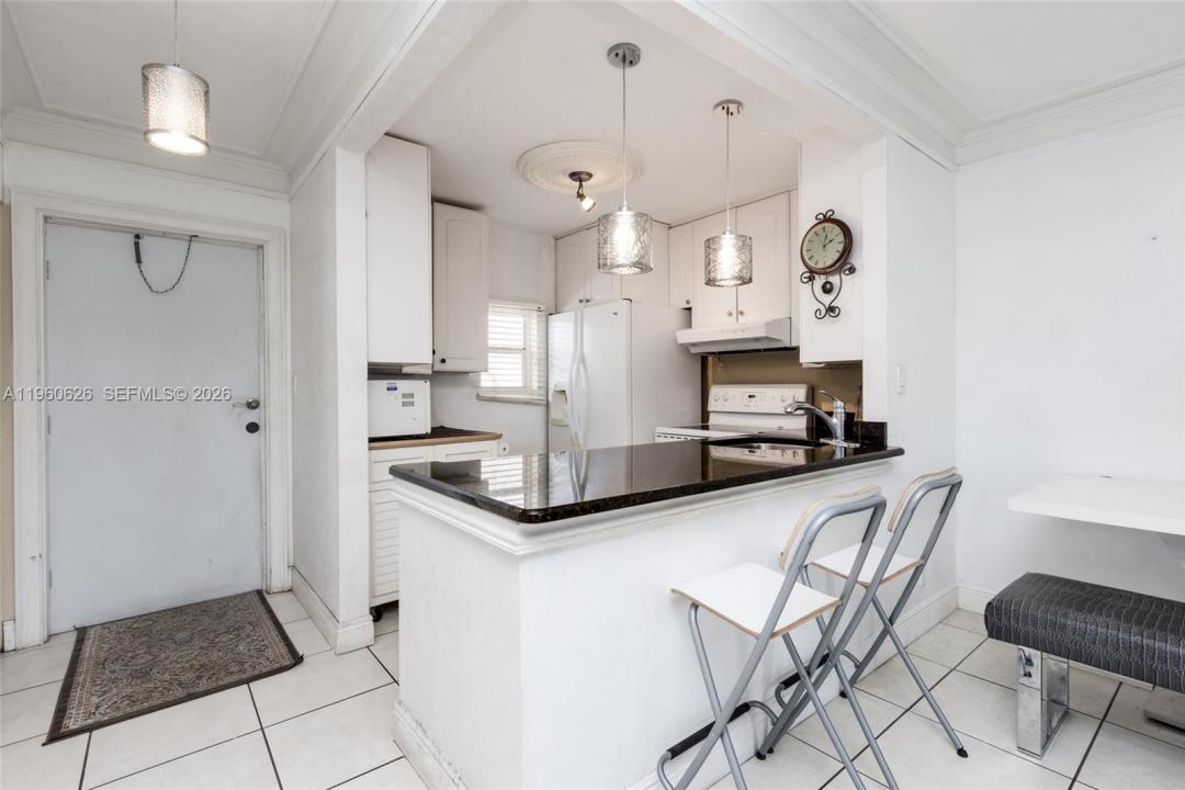 4341 NW 16th St 101, Lauderhill, Флорида 33313, Соединенные Штаты