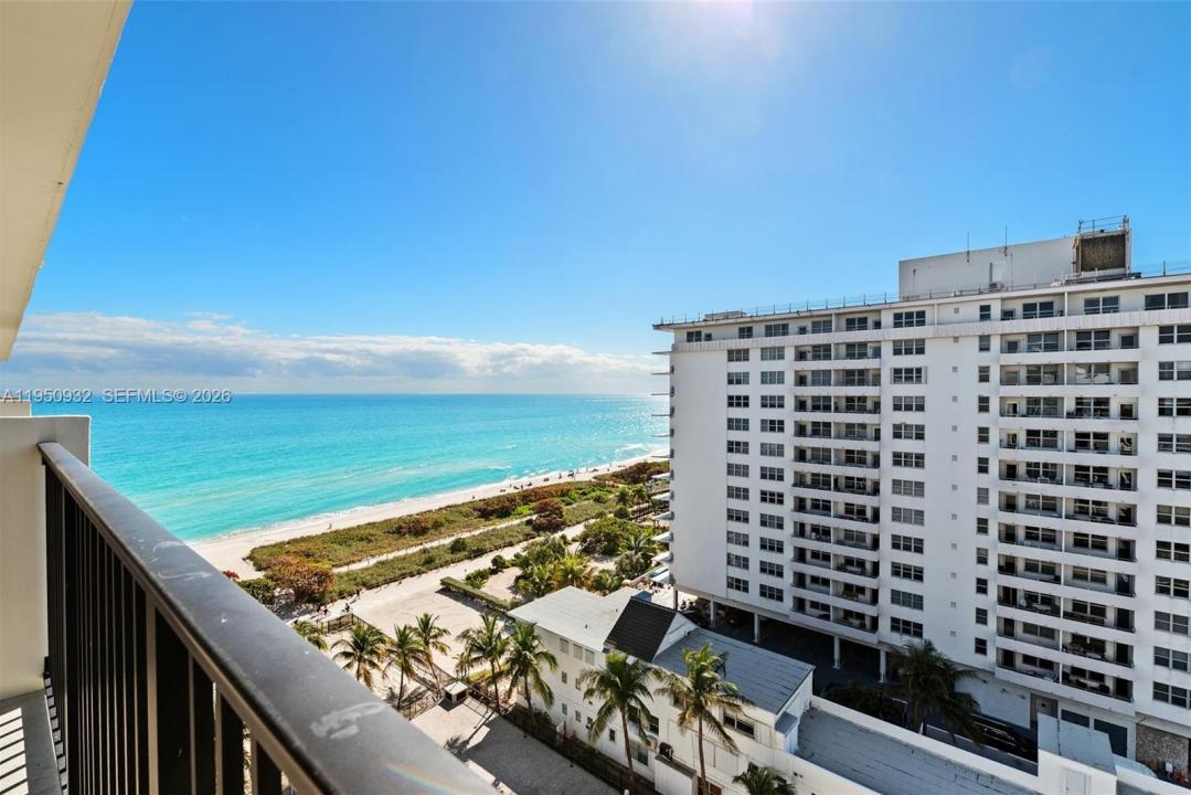 9273 Collins Ave 1102, Surfside, Florida 33154, Estados Unidos
