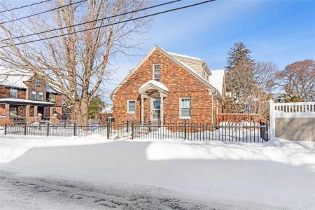 31 Washington Street, Warren, Rhode Island 02885, HOA KỲ