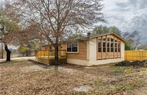 205 W Long St, Elm Mott, Texas 76640, USA