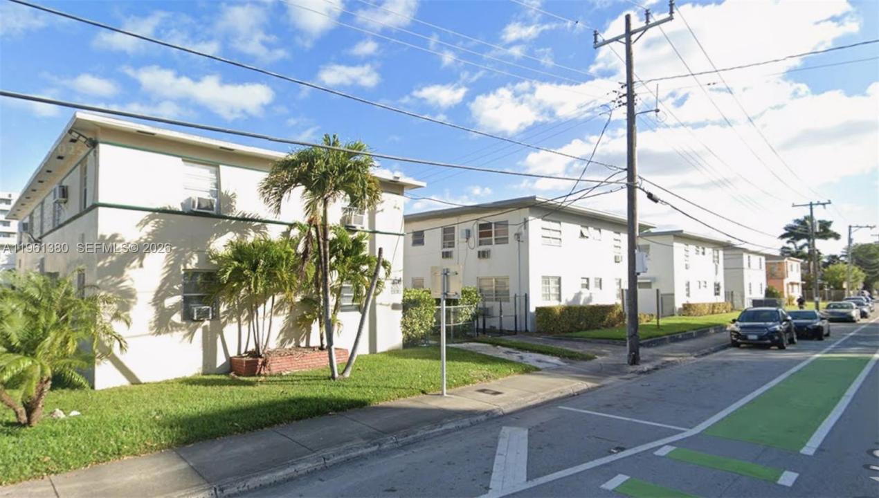 428 NE 82nd St 5E, Miami, Floride 33138, États-Unis