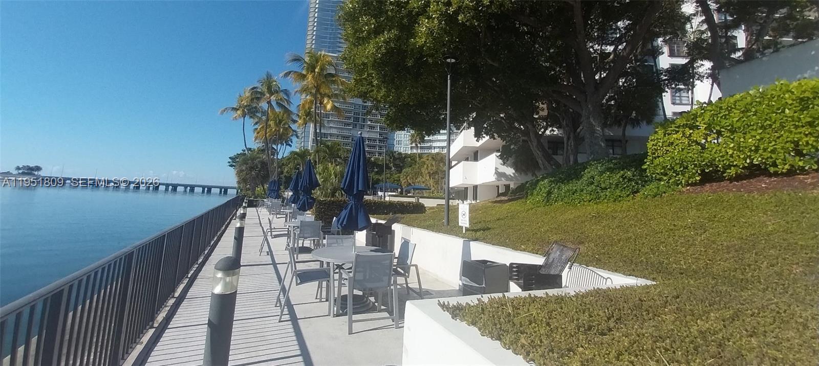 2333 Brickell Ave 602, Miami, Flórida 33129, Estados Unidos