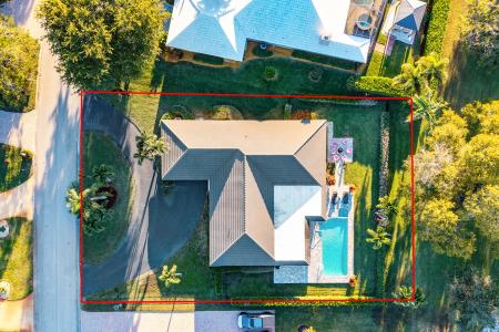 413 S Country Club Drive, Atlantis, Florida 33462, USA