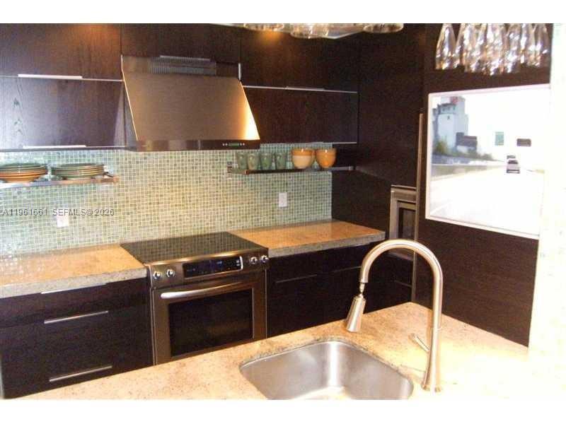 2642 NW 33rd St 1905, Oakland Park, Floride 33309, États-Unis