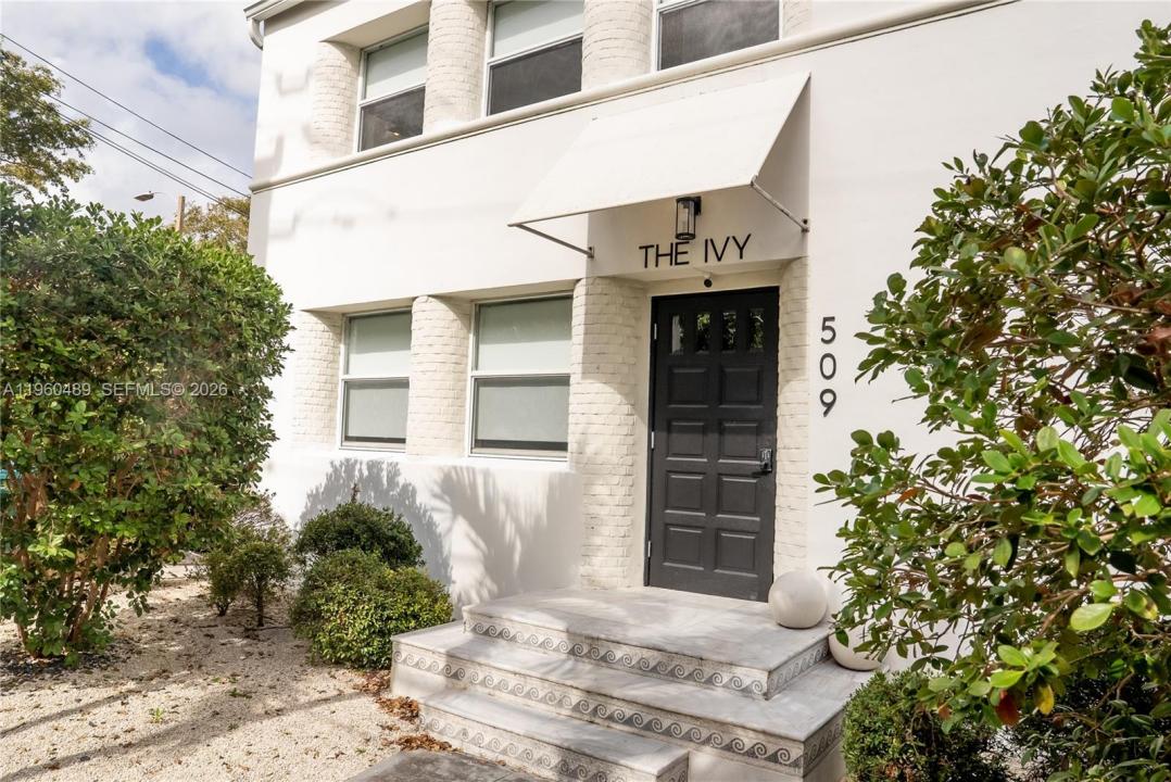 509 NE 64th St 2, Miami, Floryda 33138, USA