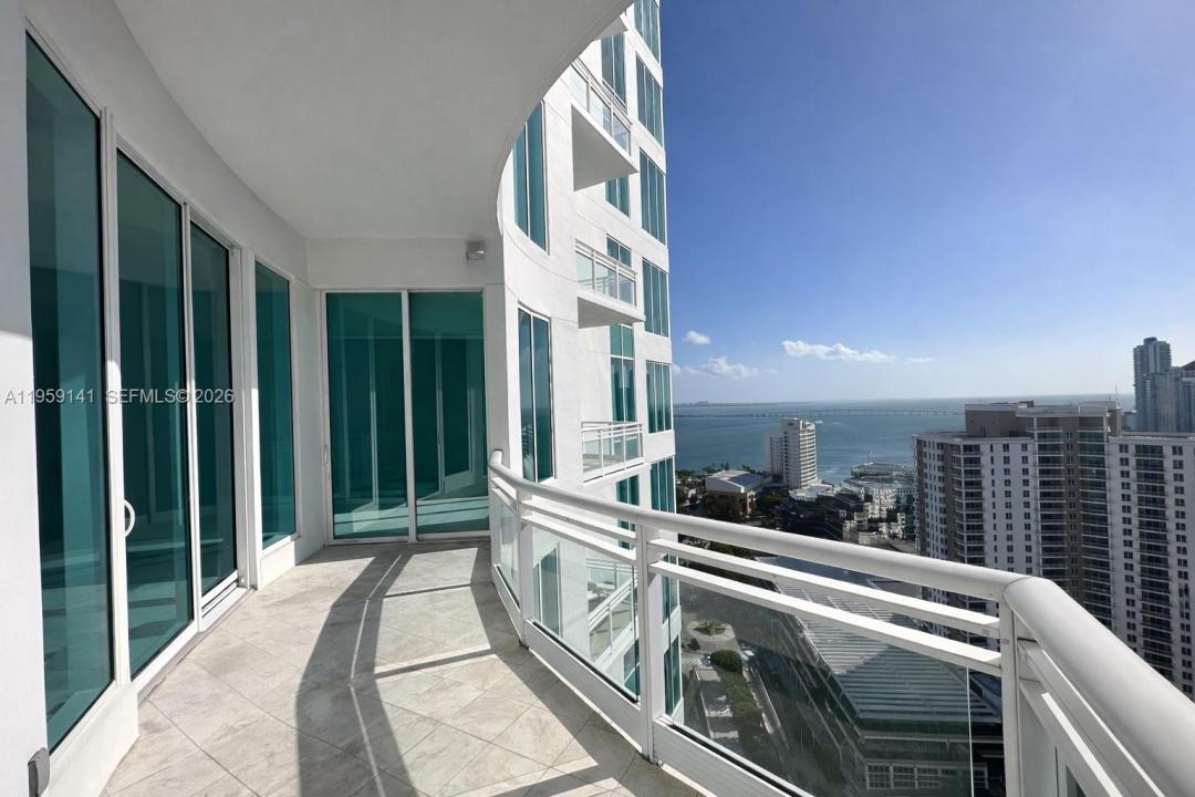 900 Brickell Key Blvd 2405, Miami, Floride 33131, États-Unis