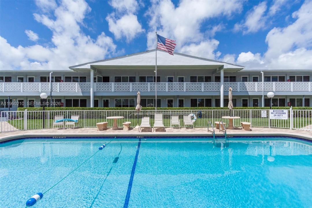 600 Layne 216, Hallandale Beach, Florida 33009, Stati Uniti