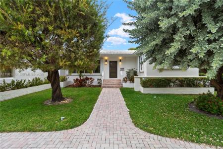 1261 98th St, Bay Harbor Islands, פלורידה 33154, ארצות הברית של אמריקה 