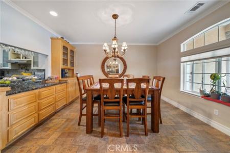 Jargon St, Hesperia, Kalifornien 92344, USA