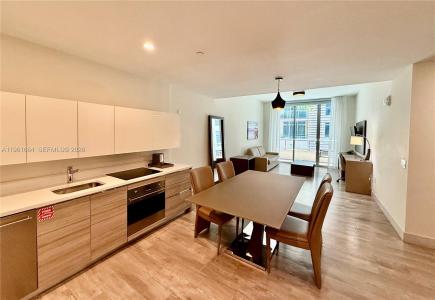 777 N Ocean Dr N222, Hollywood, Florida 33019, USA