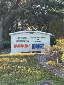 2575 Glades Cir, Weston, Floride 33327, États-Unis