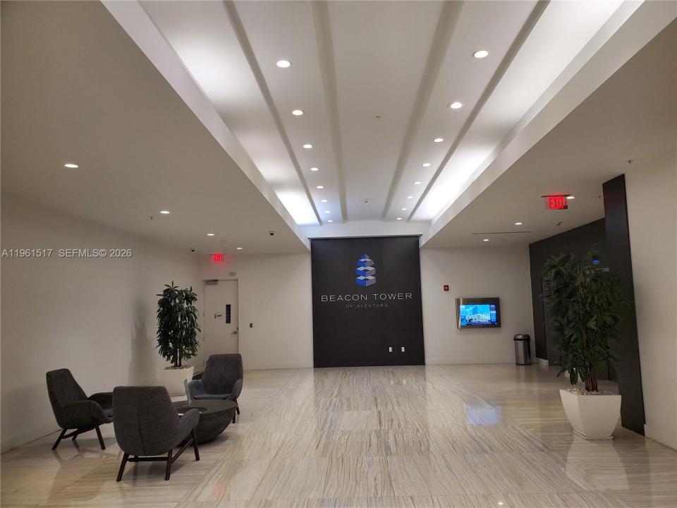 20200 W Dixie Hwy 1003 Hwy 1003, Miami, Floride 33180, États-Unis