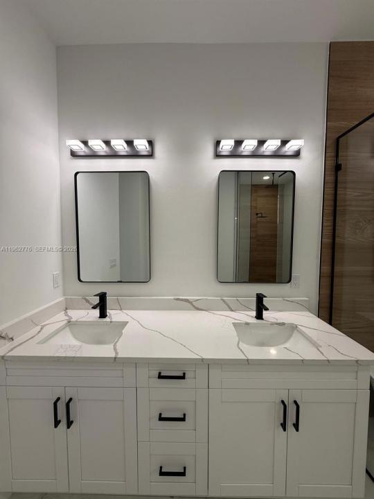 4330 NW 34th St, Cape Coral, Floride 33993, États-Unis