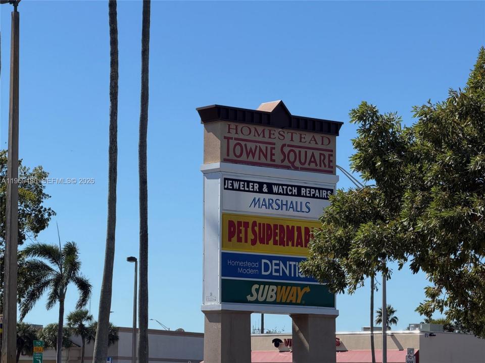 827 N Homestead Blvd, Homestead, Florida 33030, Stati Uniti