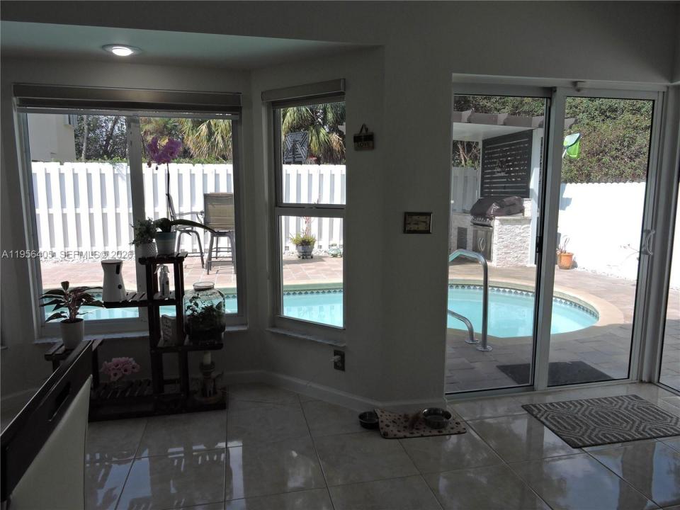 10575 SW 12th Mnr, Pembroke Pines, 플로리다 33025, 미국