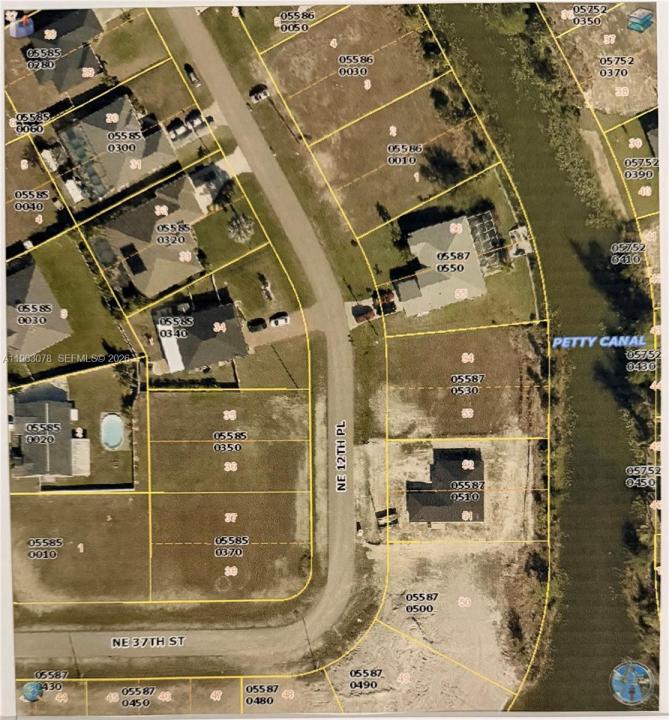 3709 NE 12th PL, Cape Coral, Florida 33909, Stati Uniti