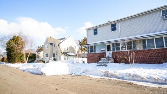 5 Pearsall Place, Babylon, New York 11702, Stati Uniti