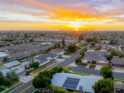 Jenet, Santa Ana, Californie 92705, États-Unis