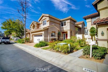 Nicole, Yorba Linda, Califórnia 92887, Estados Unidos