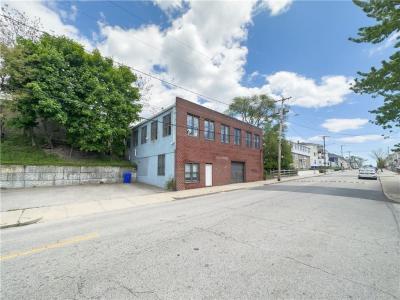 325 Illinois Street, Central Falls, RI 02863, USA