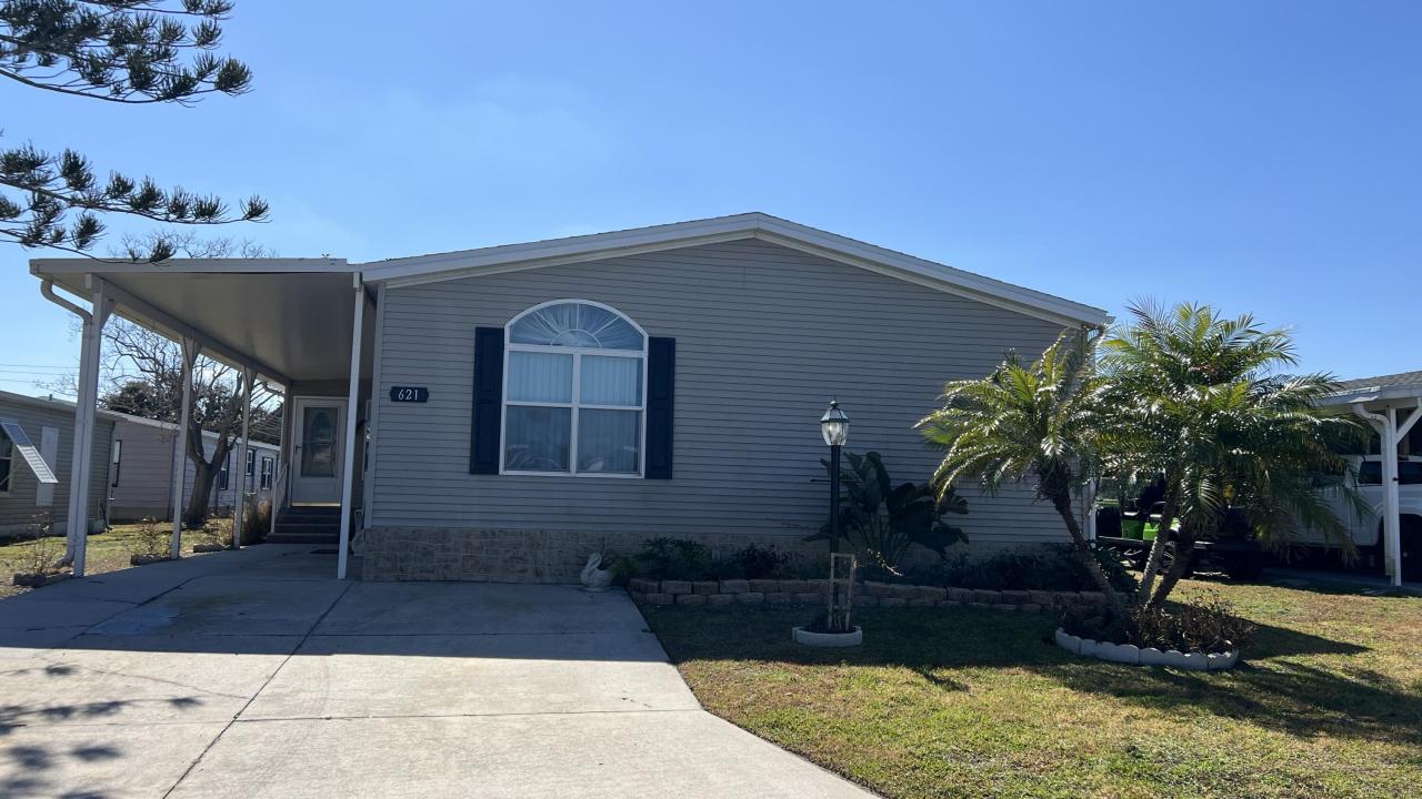 621 Puffin Drive, Barefoot Bay, Floride 32976, États-Unis