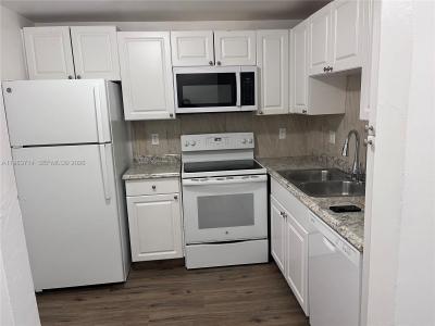 1505 Crescent Cir B21, Lake Park, Florida 33403