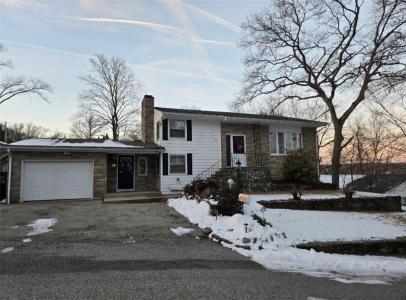 17 Rhode Island Avenue, Johnston, RI 02919, USA