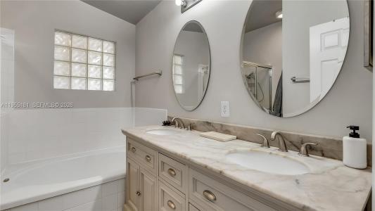 17080 NW 10th St, Pembroke Pines, Florida 33028, USA