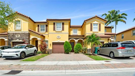 8678 NW 113th Ct, Doral, Florida 33178, USA