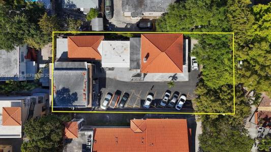 1362 SW 2nd St, Miami, Florida 33135, USA