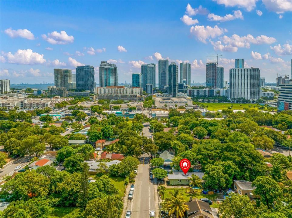 120 NW 32, Miami, Floride 33127, États-Unis