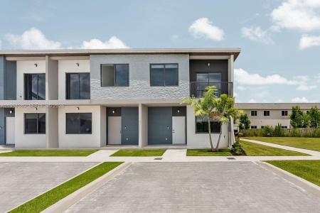 523 NW 13 Ct, Florida City, Florida 33034, USA