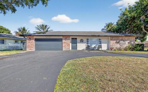 9401 NW 81st Ct, Tamarac, Florida 33321