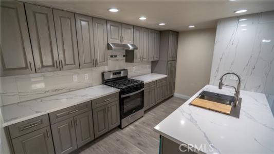 Mountain Gate, Upland, California 91786, Estados Unidos