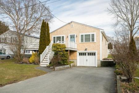 46 Allston Avenue, Middletown, RI 02842, USA