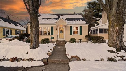 57 Delway Road, Cranston, RI 02910, USA