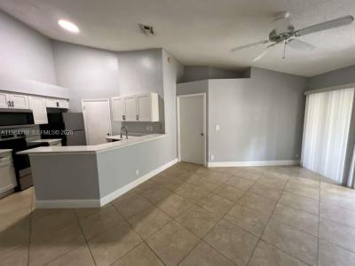 9999 Summerbreeze Dr 715, Sunrise, Florida 33322, USA