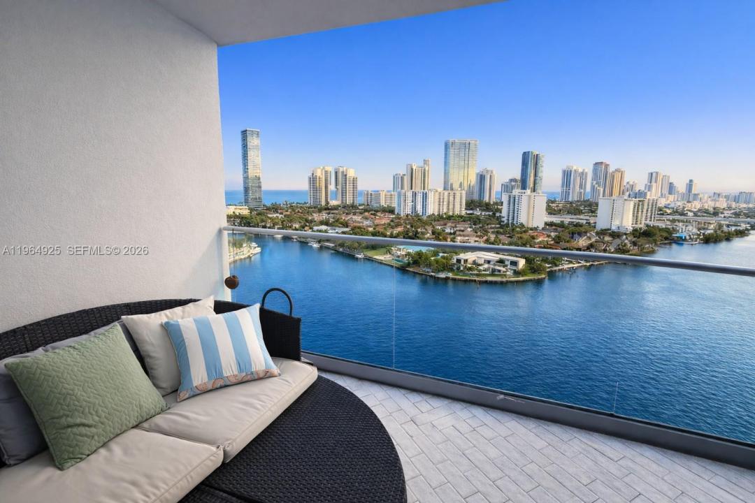 19707 Turnberry Way 20G, Aventura, Floride 33180, États-Unis