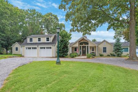 140 Old Winkle Point Road, Huntington, New York 11768, États-Unis