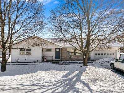 310 Highland Avenue, Montgomery, New York 12543, USA