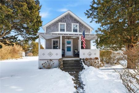 27 Benson Avenue, Westerly, RI 02891, USA