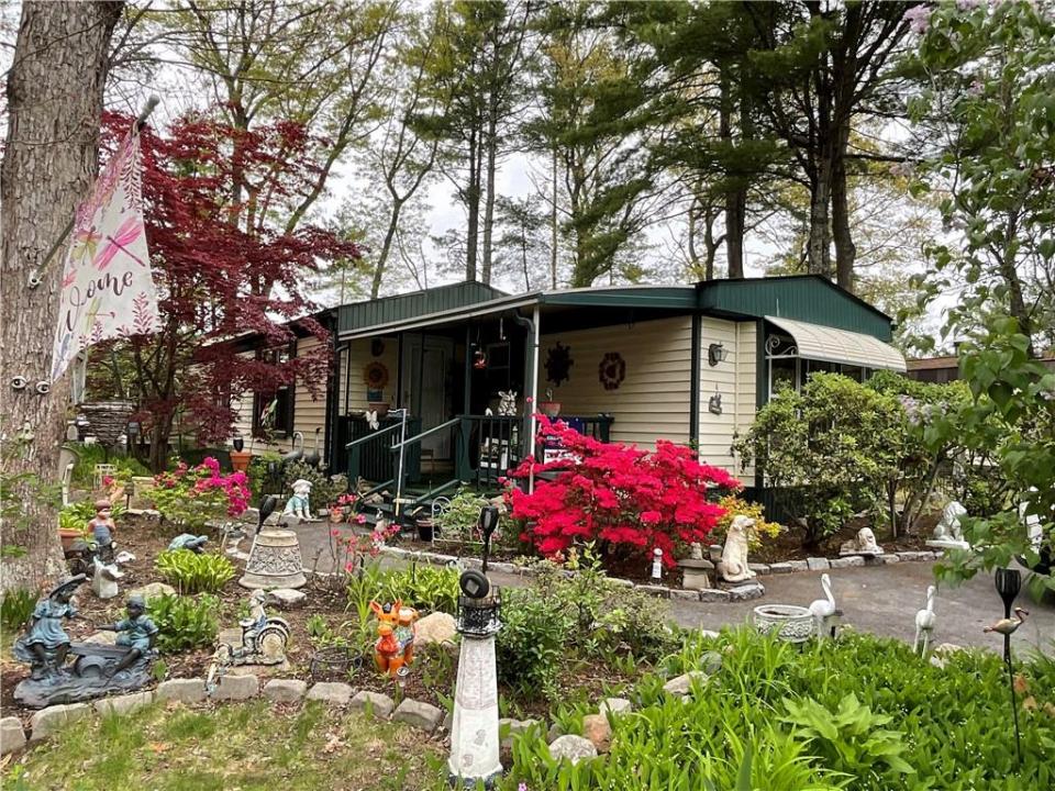 4 Leisure Way, Coventry, Rhode Island 02816, États-Unis