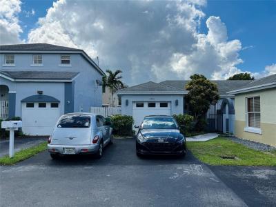 4345 SW 72nd Ter, Davie, Florida 33314