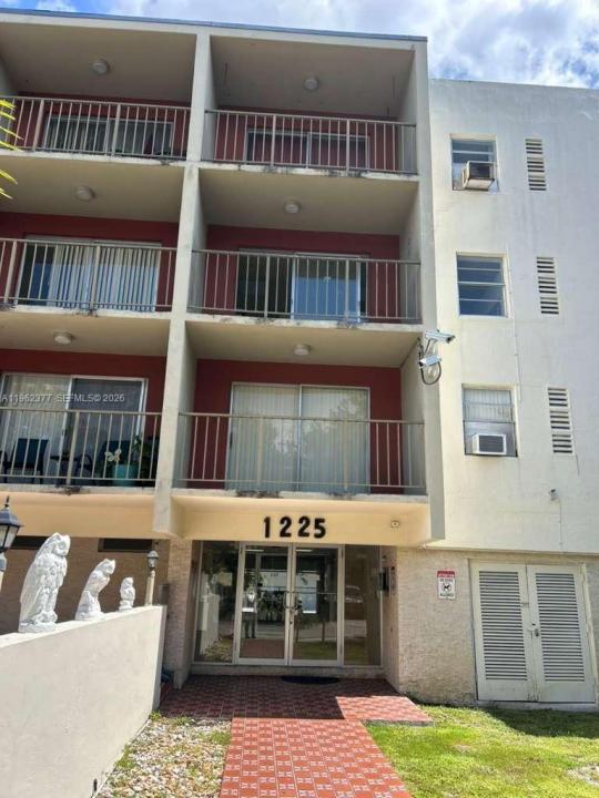 1225 NE 124th St 46A, North Miami, Floride 33161, États-Unis